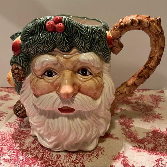 NWOT VINTAGE FITZ & FLOYD WOODLAND SANTA FACE CHRISTMAS PITCHER. - Picture 1 of 10